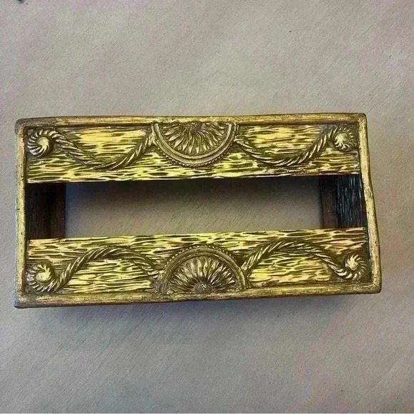 Vintage Brass Hollywood Regency Tissue Box - Picture 2 of 6